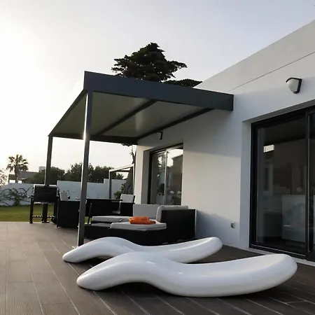 Villa Anyway Conil Un Lujo Frente Al Mar Conil De La Frontera Exterior photo