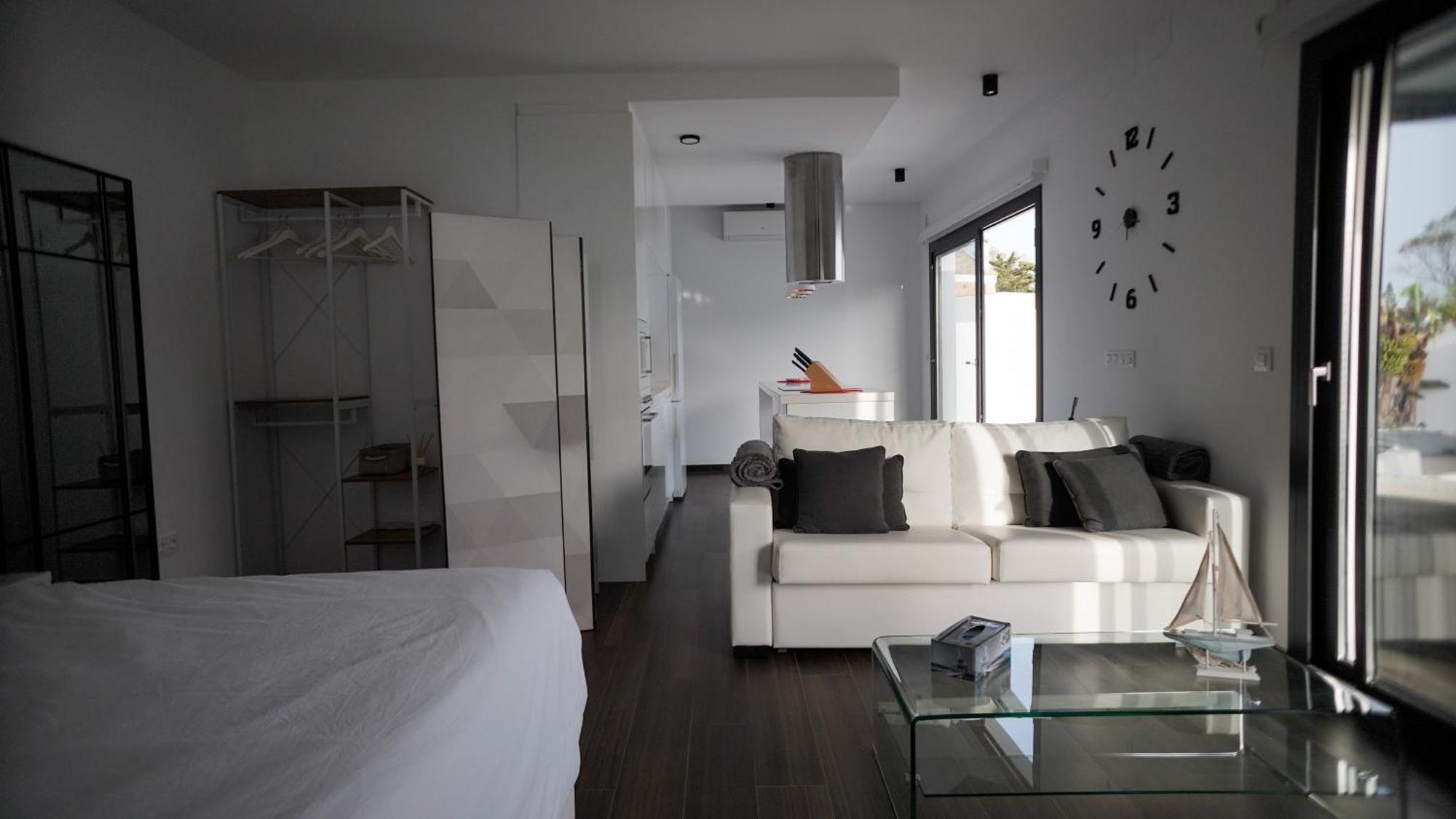 Villa Anyway Conil Un Lujo Frente Al Mar
